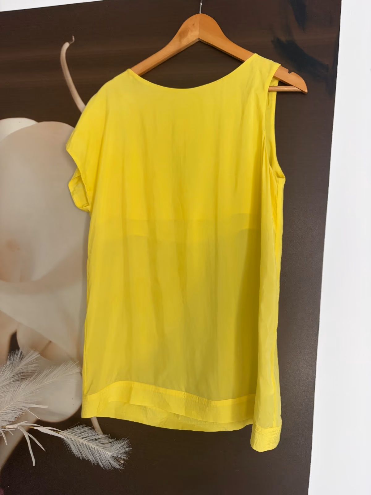 GF Ferre yellow sleeveless top, photo 2