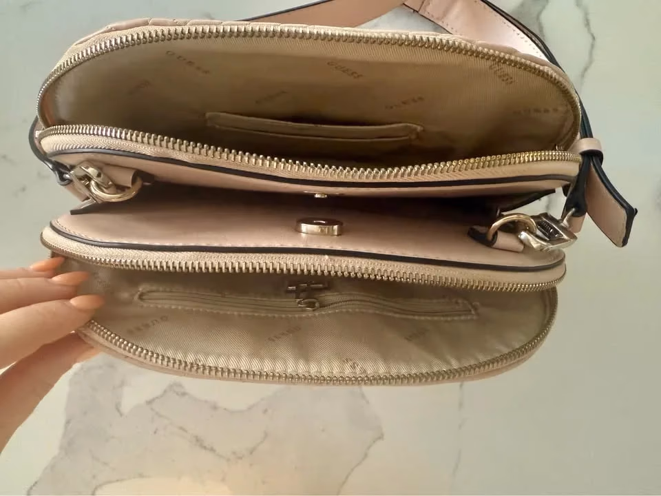 Pink Quilted Crossbody Bag, photo 3
