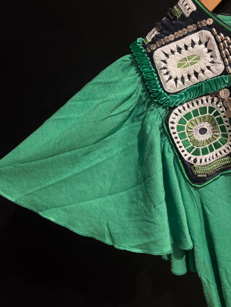 Top verde con decorazioni Escada Sport, foto 6