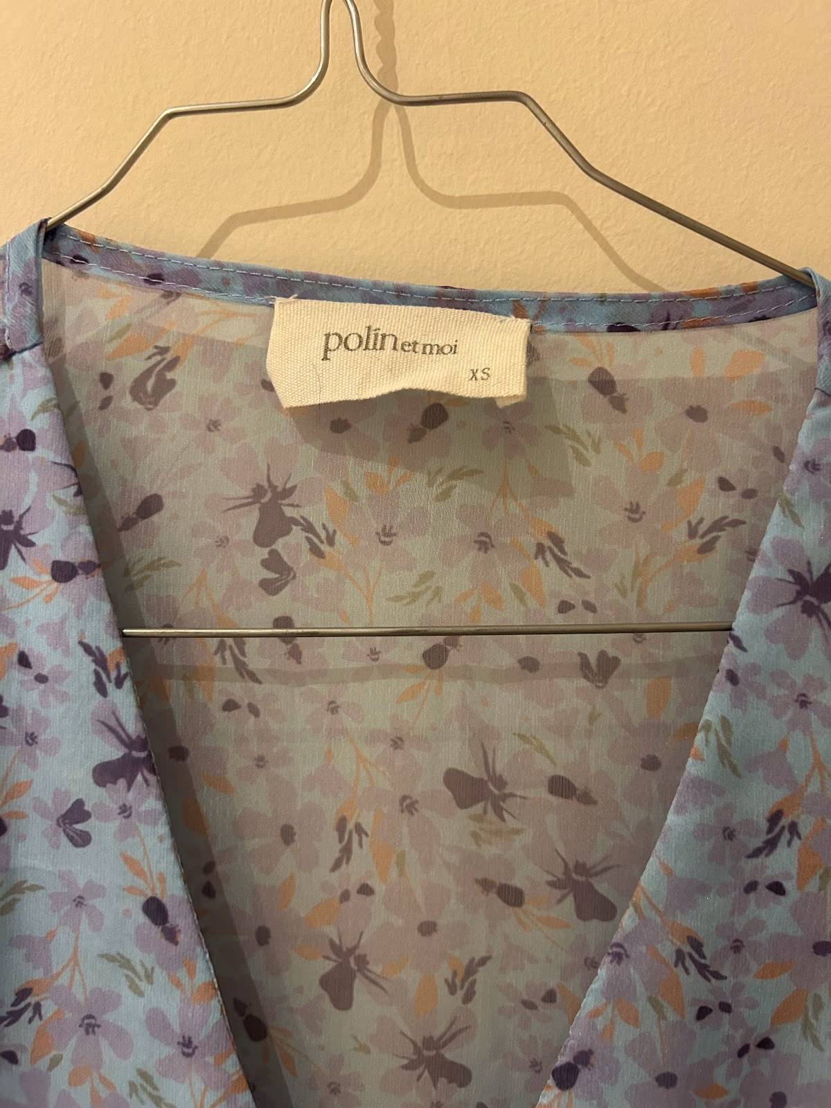 Floral V-neck frilled blouse, photo 3