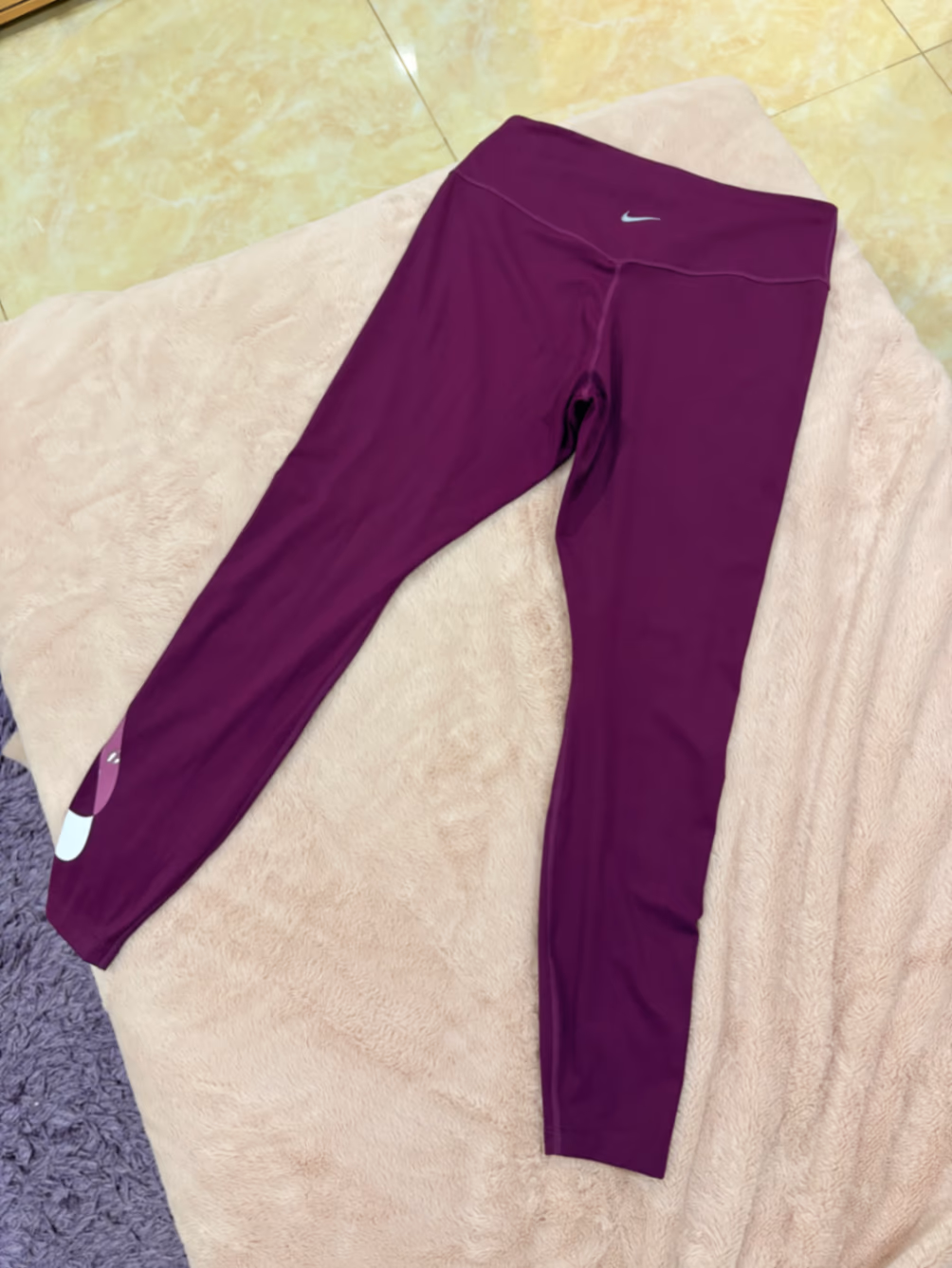 Nike Dri-FIT Graphic Training Leggings, photo 2
