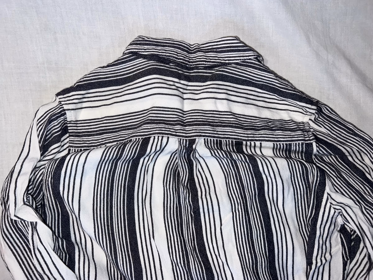 Camisa a rayas con botones, foto 3