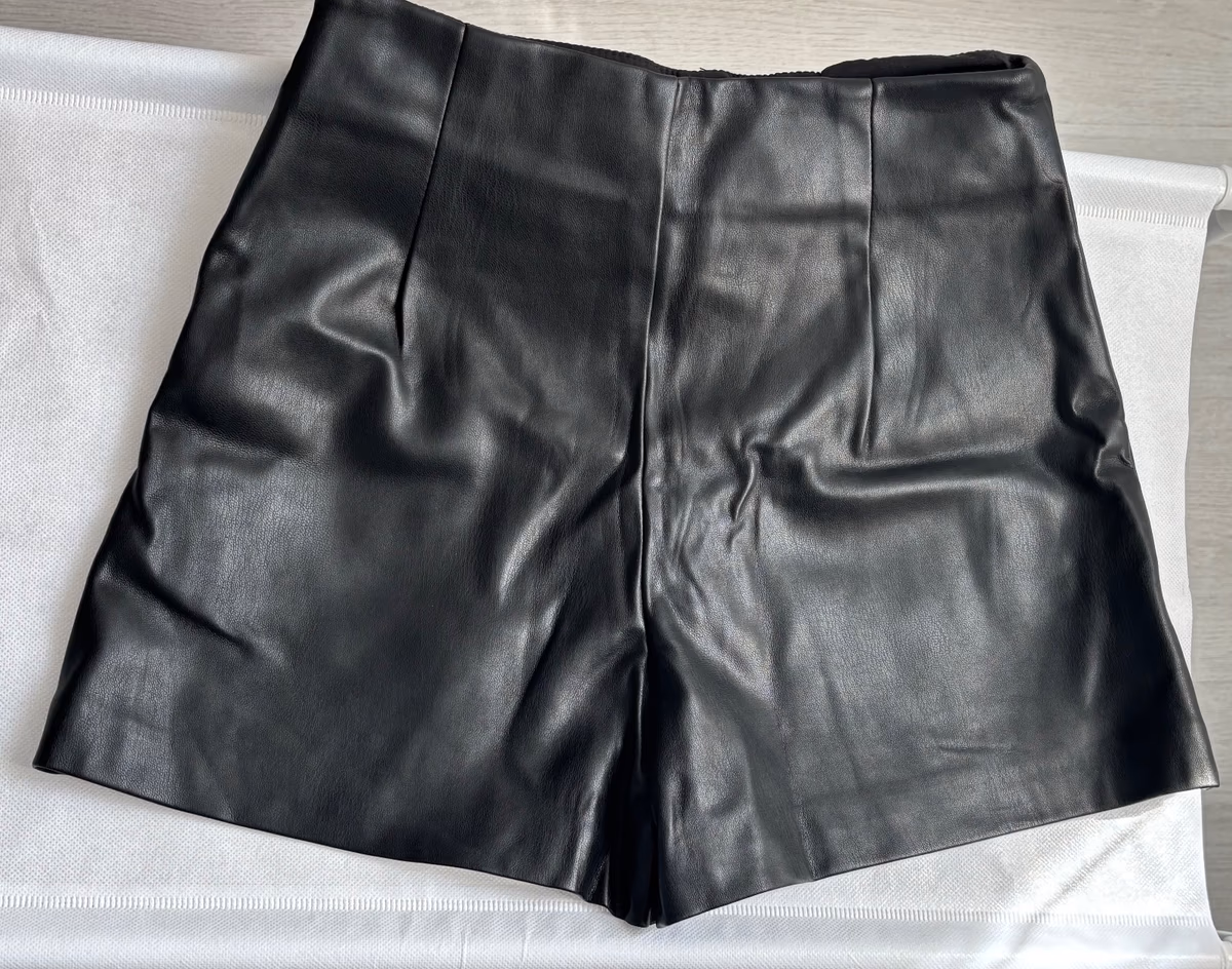 Stradivarius Faux Leather Skorts, photo 2