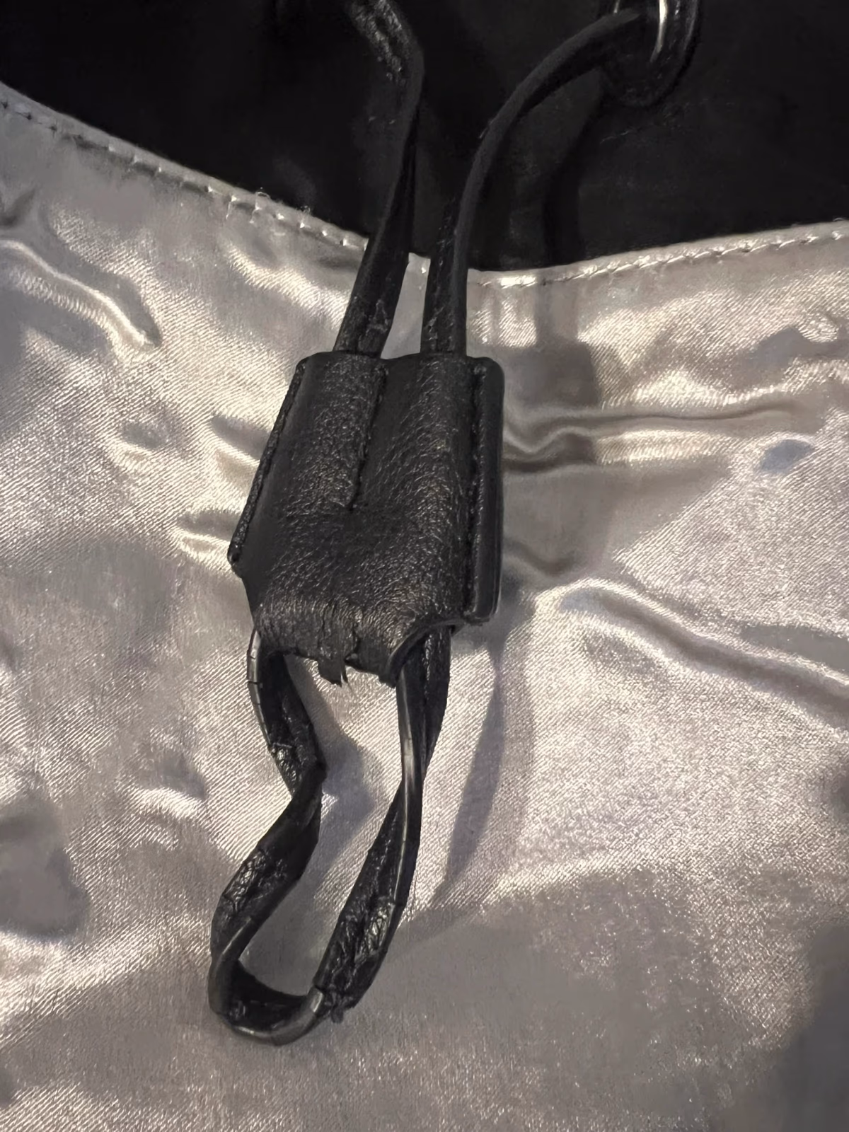 Calvin Klein metallic silver backpack, photo 3
