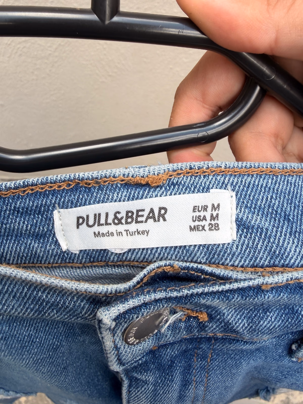 Pull&Bear Distressed Fitted Denim Skirt, photo 3