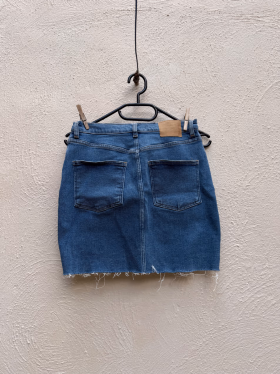 Pull&Bear Distressed Fitted Denim Skirt, photo 2