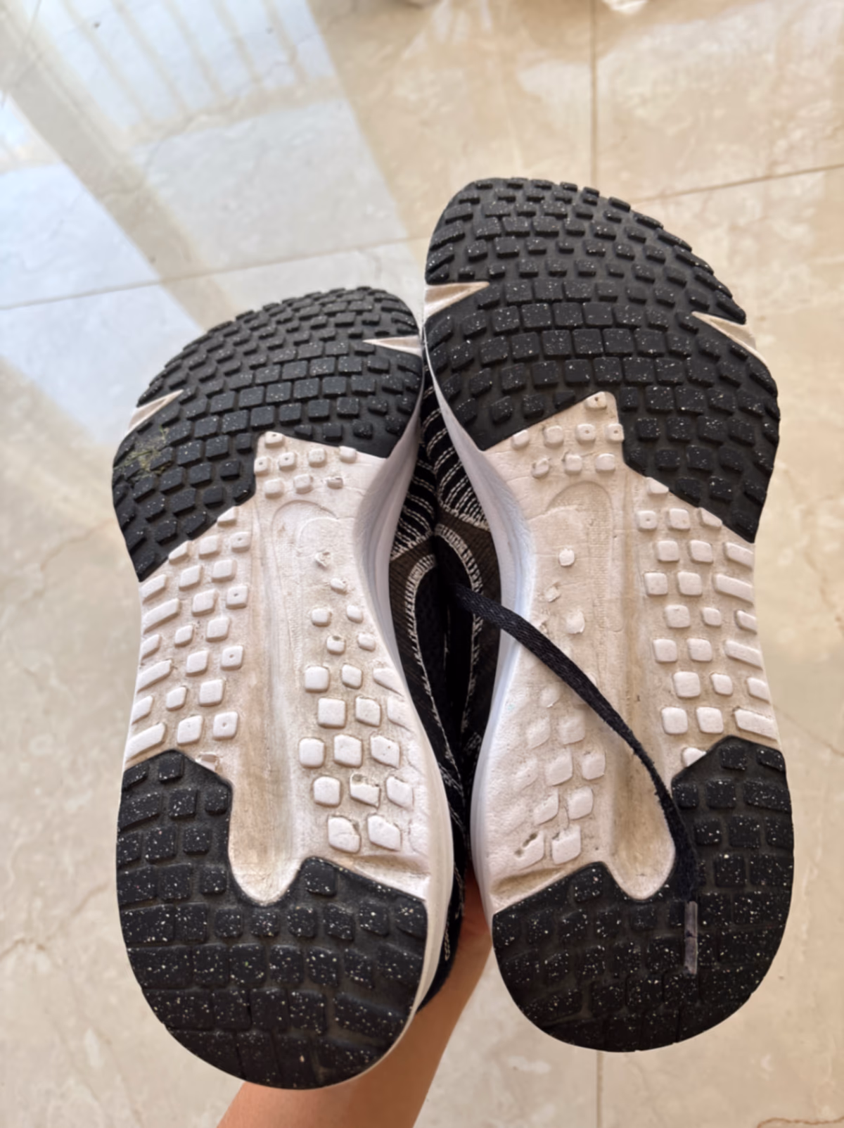 Nike Run Defy Running Trainers, photo 4