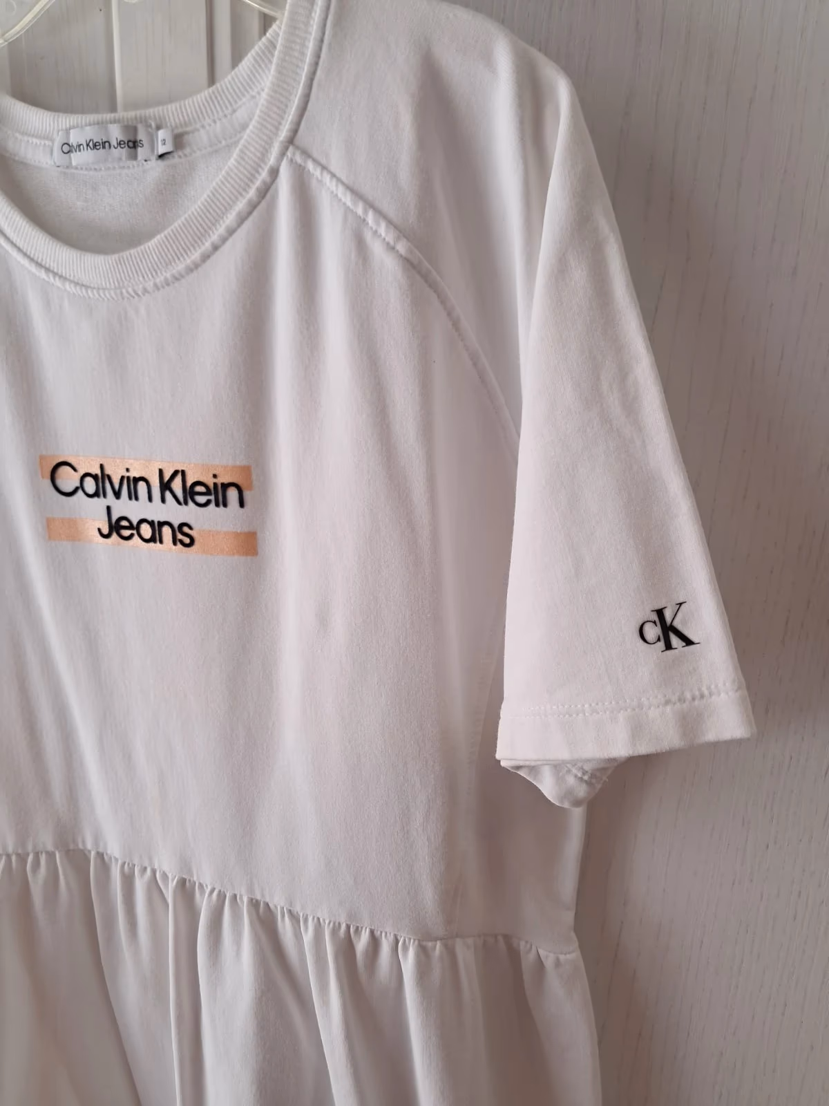 White Calvin Klein Jeans dress, photo 4