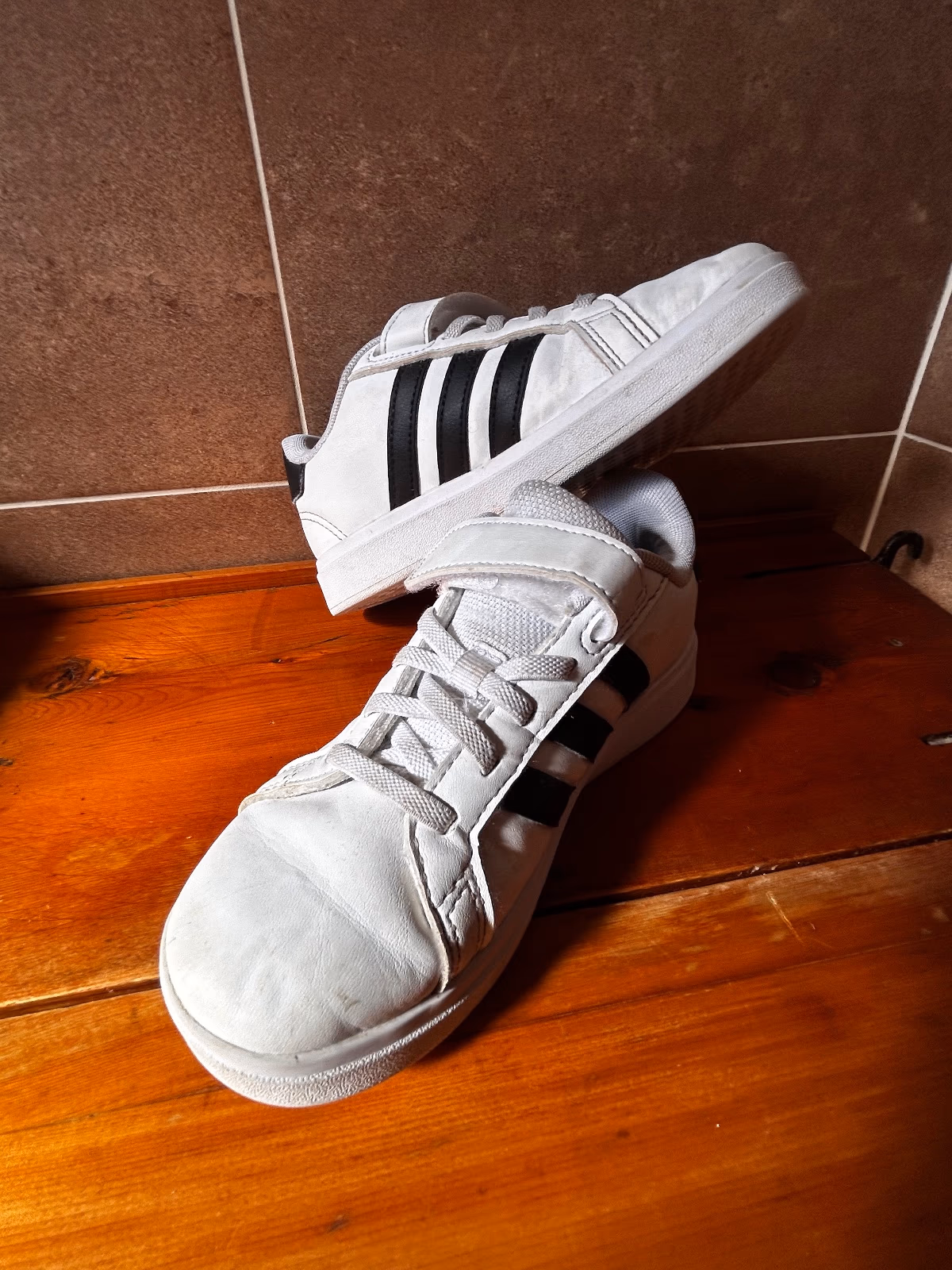 Zapatillas Adidas para niños, foto 4
