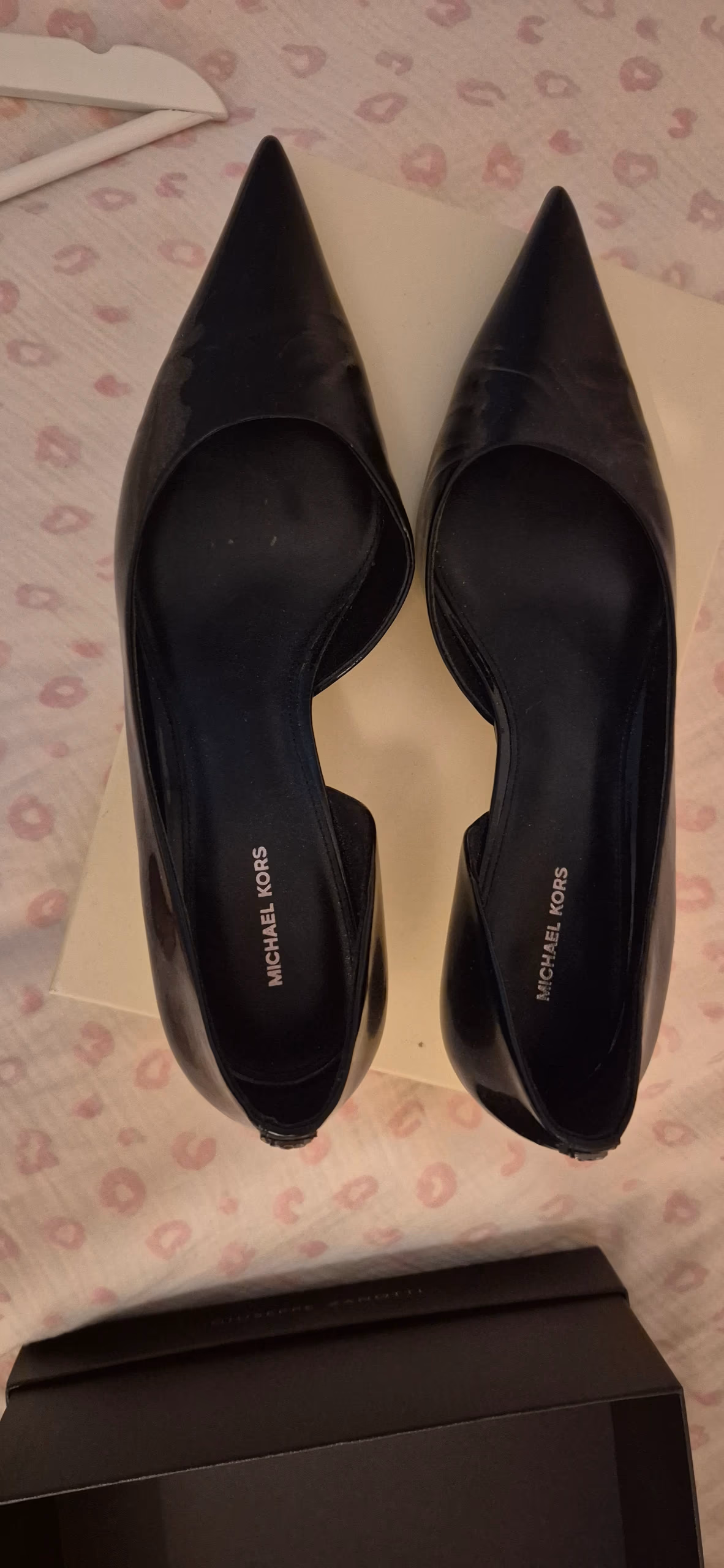Michael Kors black kitten heels, photo 2