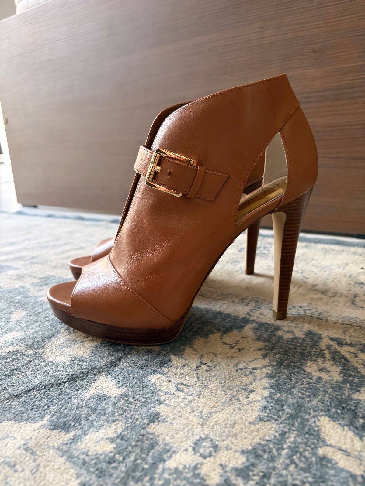 Michael Kors Tan Leather Heels, photo 4