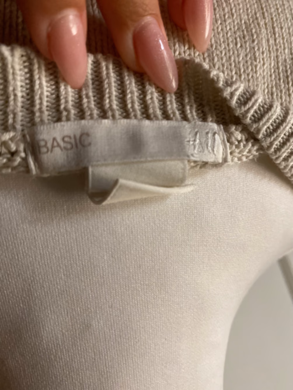 Maglione color crema a trecce, foto 4