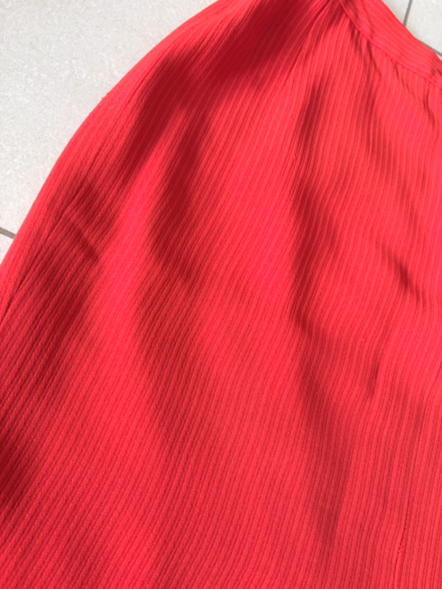 Gonna a tubino vintage Valentino rossa con effetto martellato, foto 5