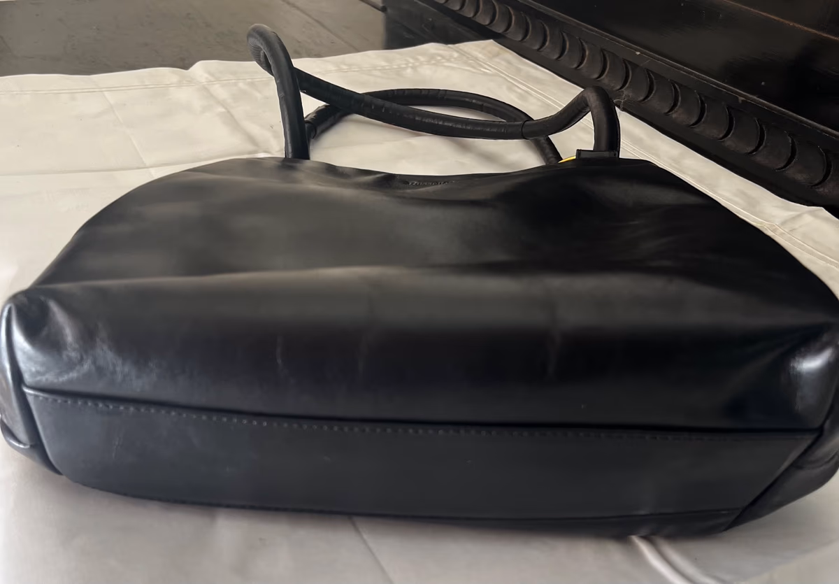 Russell & Bromley Classic Black Leather Shoulder Bag, photo 8