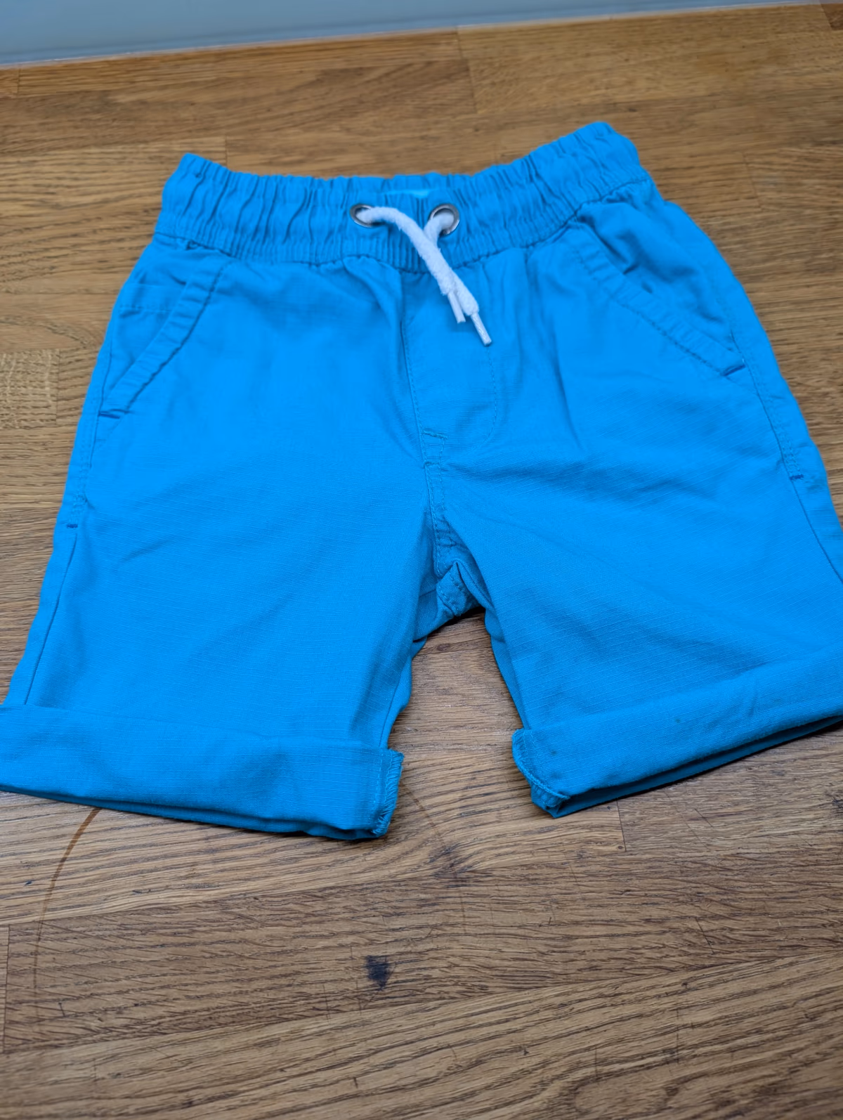 Bright blue boys shorts, photo 3