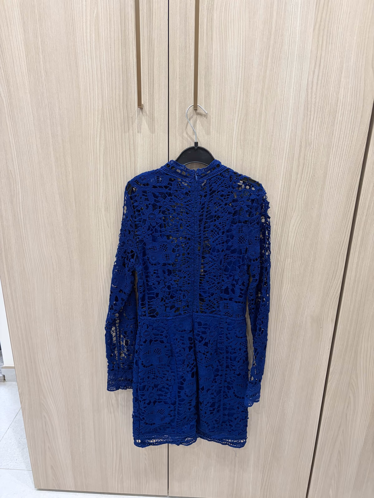 Blue long sleeve lace dress, photo 2
