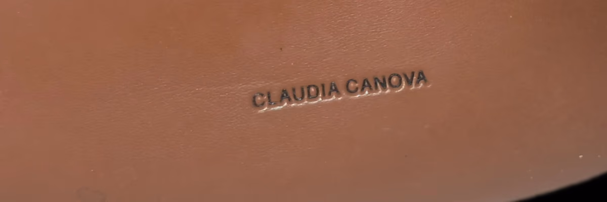 Borsa a tracolla a sella in pelle vegana color Claudia Canova Tan, foto 6