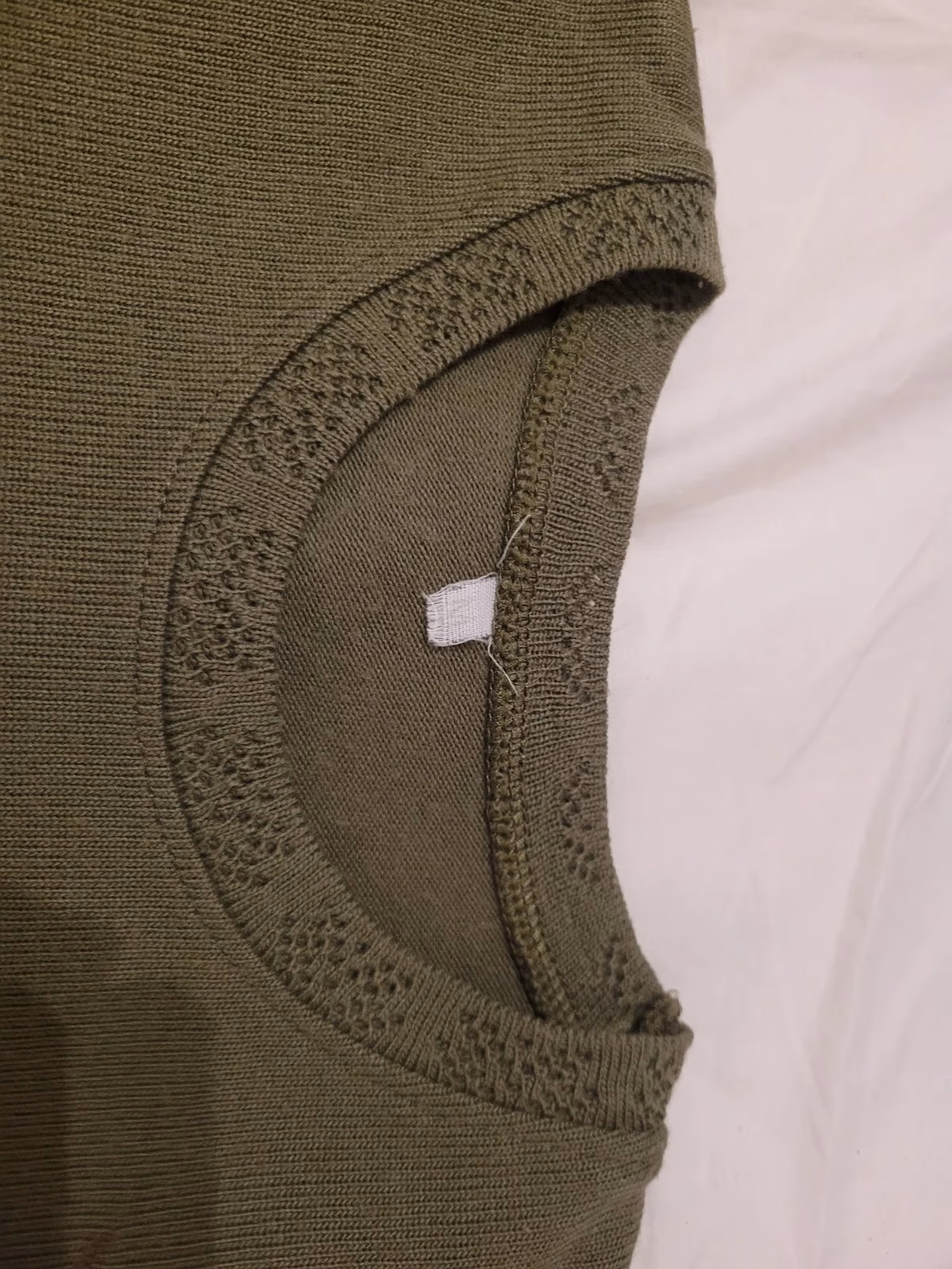 Olive green long sleeves t-shirt, photo 3