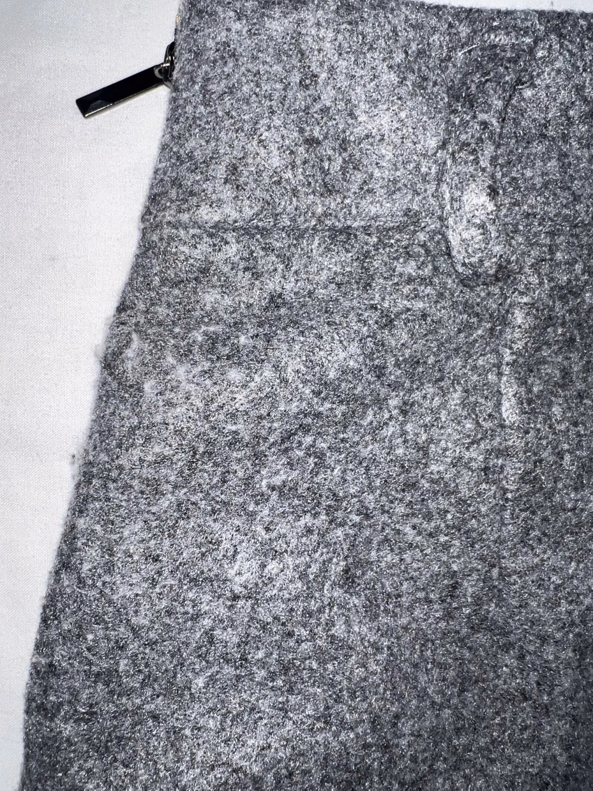 Calções à medida, cinzentos e com textura, fotografia 5