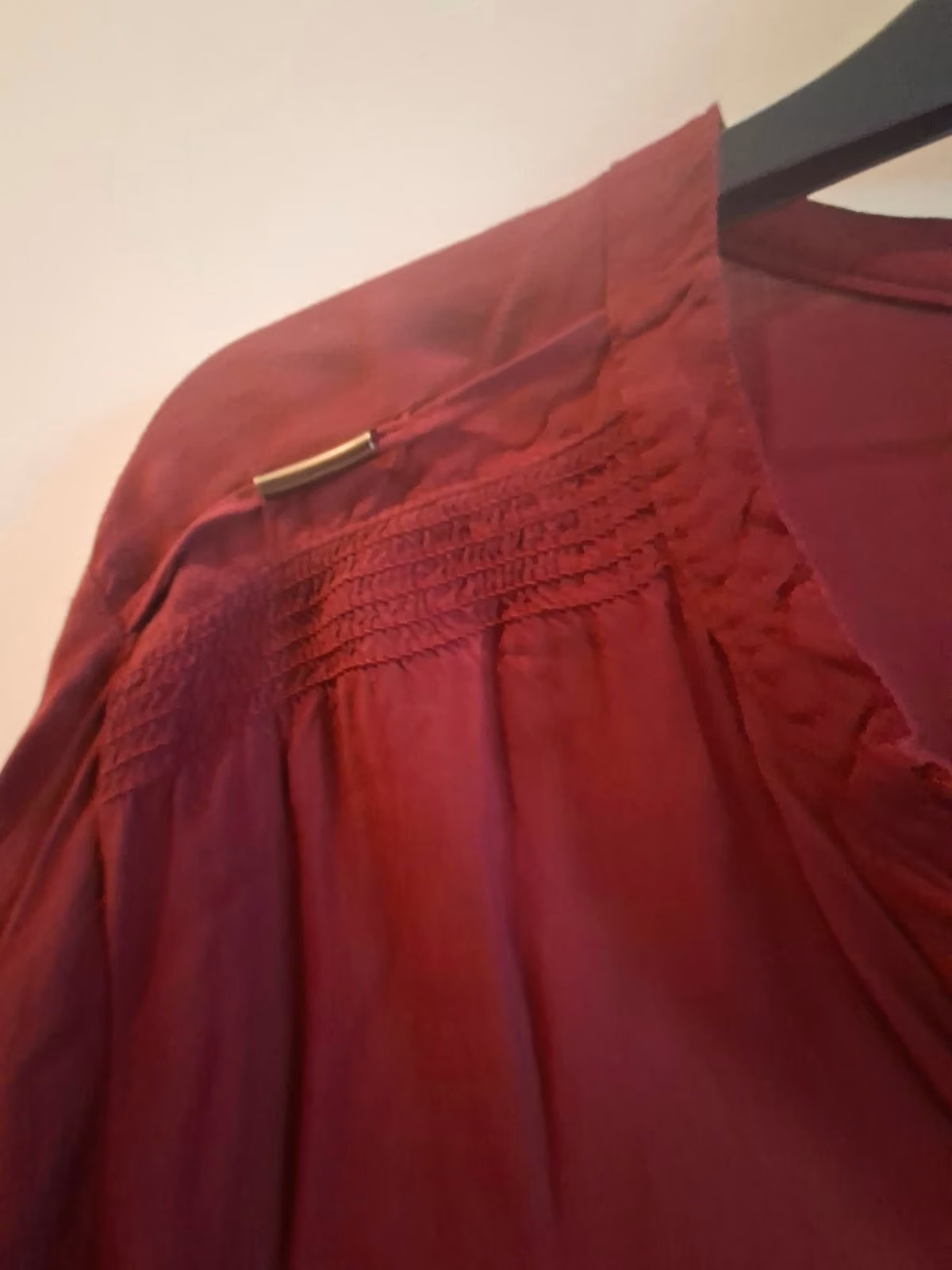 Atmosphere burgundy button-front top, photo 3