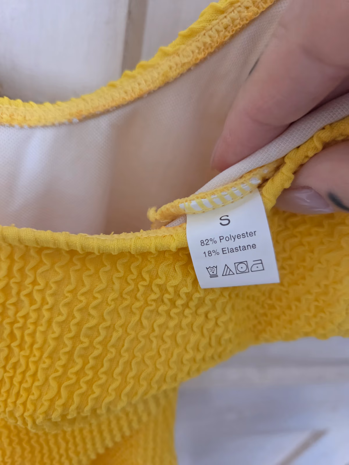 Costume da bagno intero giallo a trama, foto 3