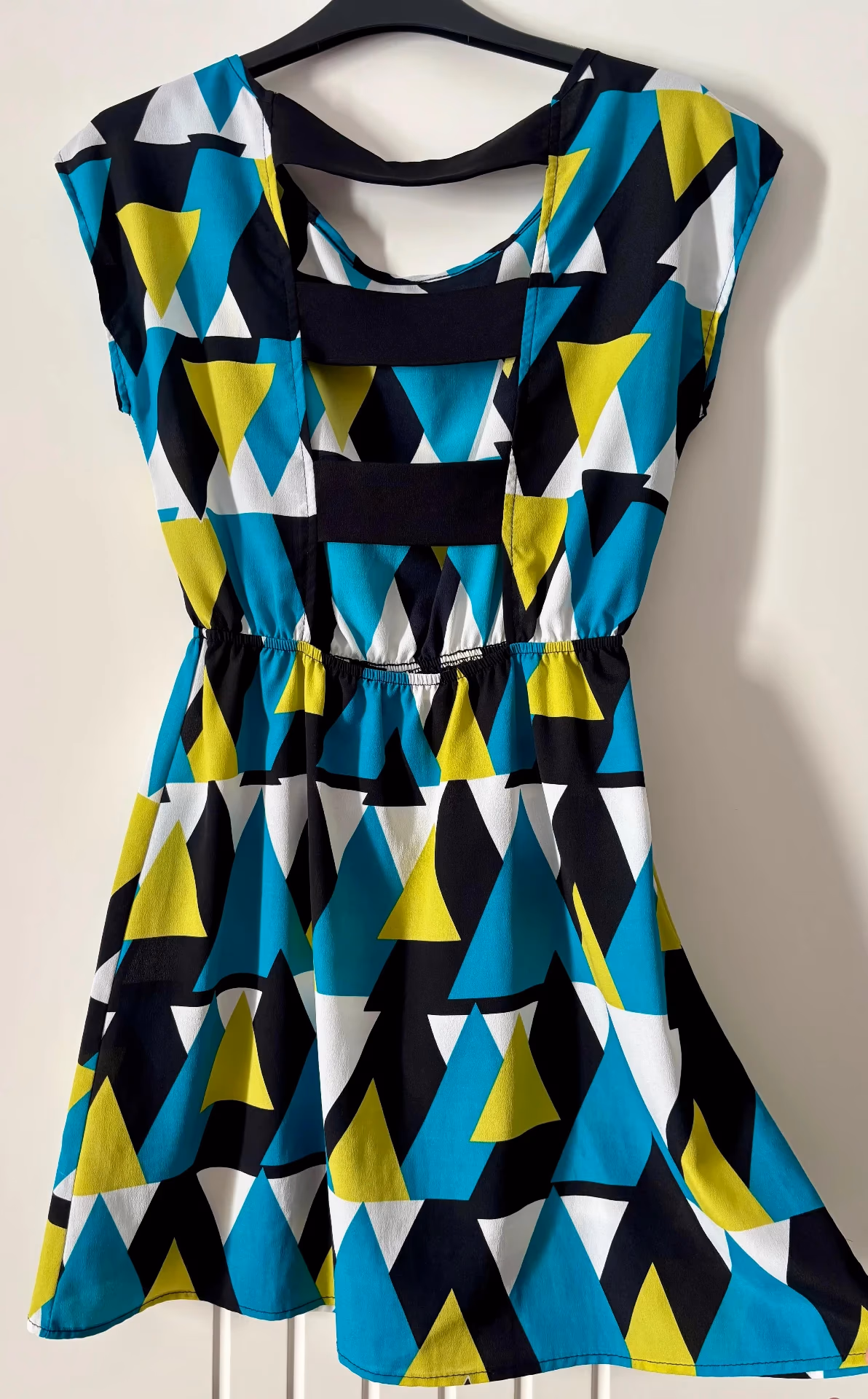 Geometric Print Mini Dress with open back, photo 2