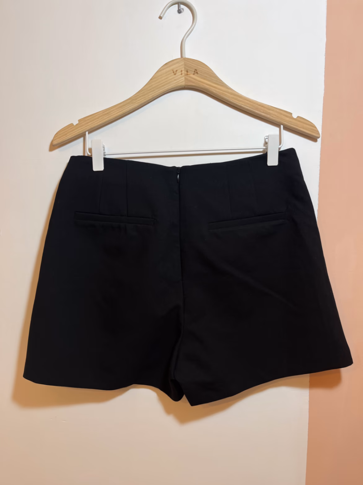 Gonna-pantaloncino Bershka con dettagli a fibbia, foto 2