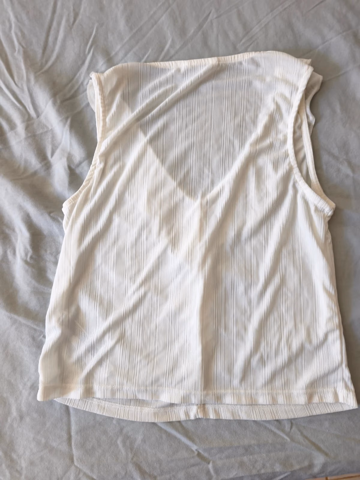 White Sleeveless Ruffle Top, photo 5