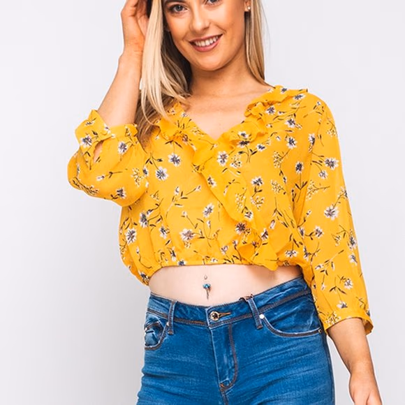 Yellow floral ruffle crop top, photo 2