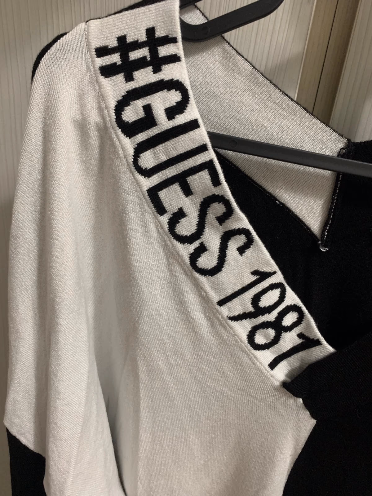 Guess Monochromatic Logo Jumper, photo 4