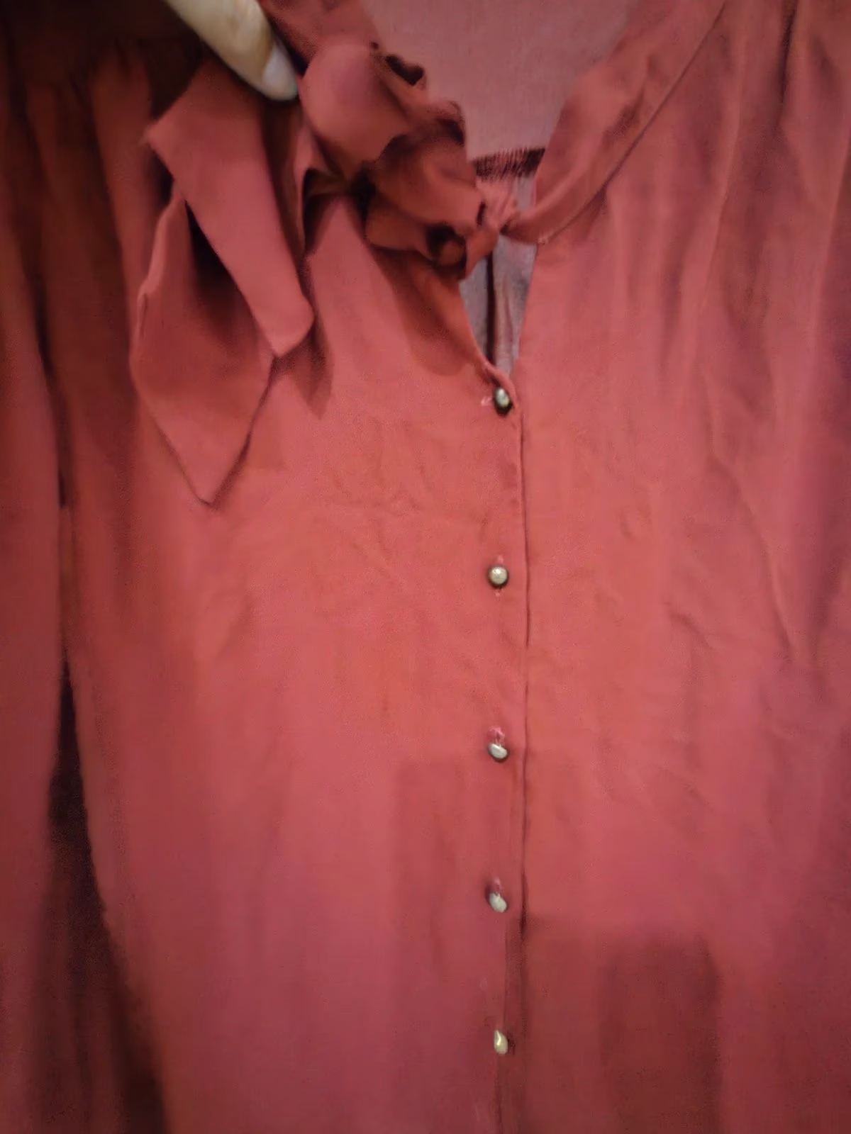Burgundy tie-neck long sleeve blouse, photo 4
