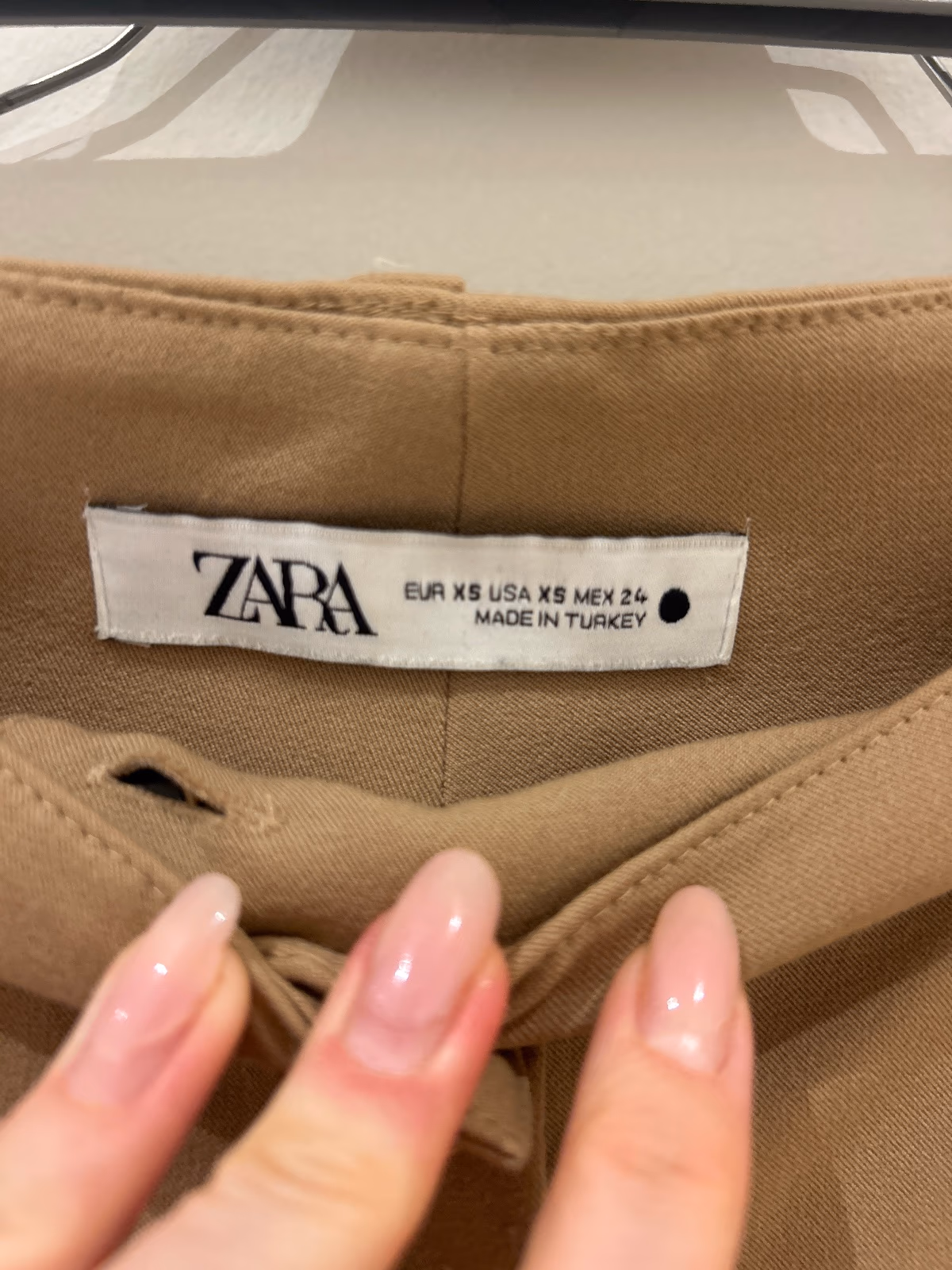 Zara Tailored High-Waisted Camel Shorts, photo 4