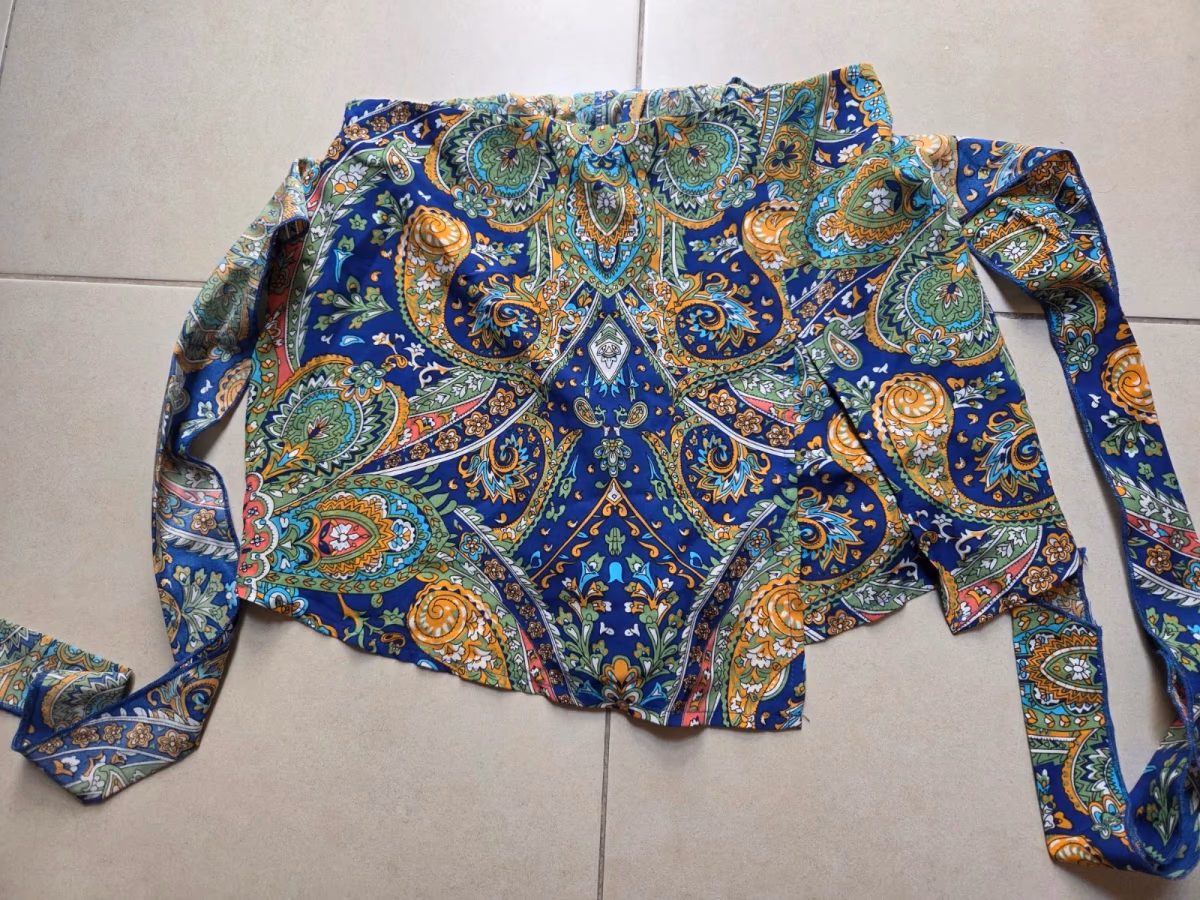 Paisley print waist tie shorts, photo 3