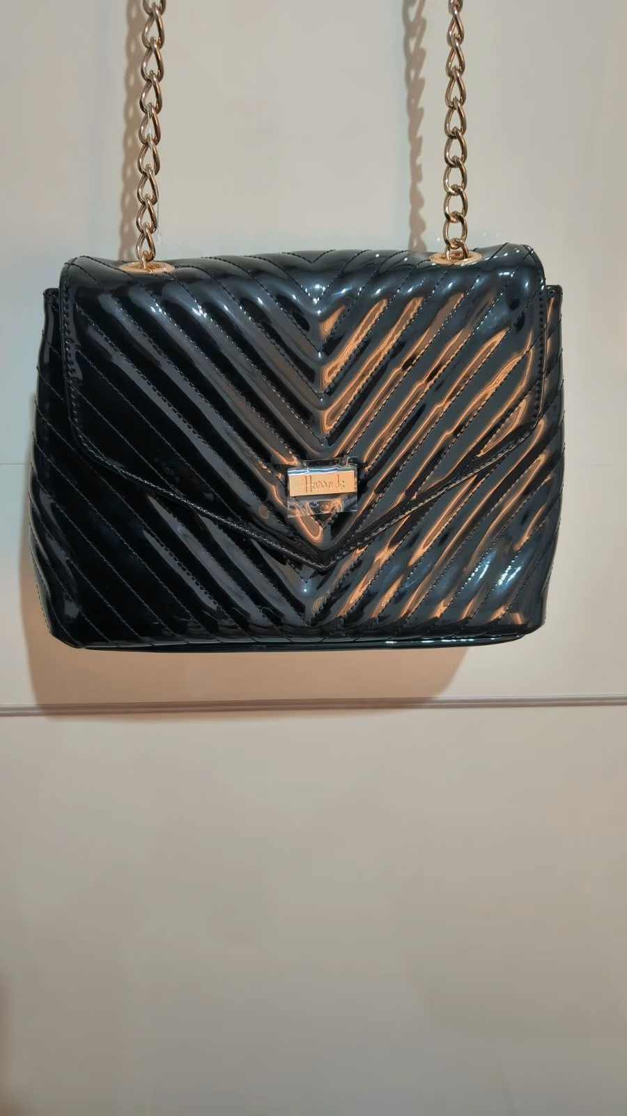 Black quilted chain shoulder bag, photo 2