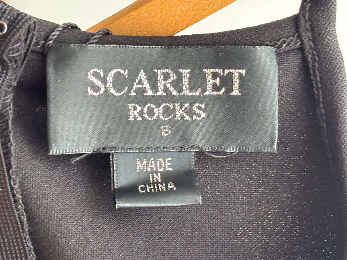 Scarlet Rocks Black Gold Dress, photo 3