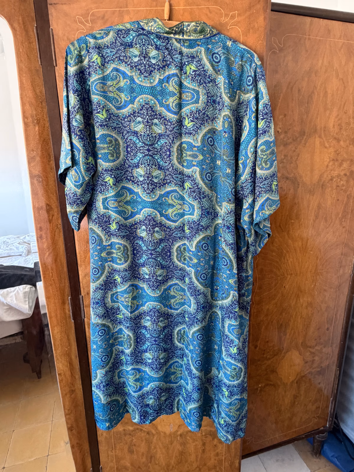 Blue Kimono, photo 2
