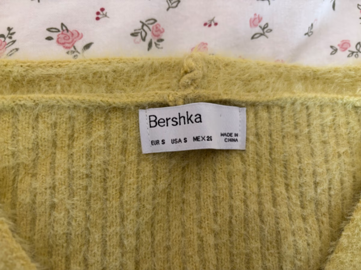 Bershka Ribbed Knit Yellow-Green Cropped Cardigan, photo 3