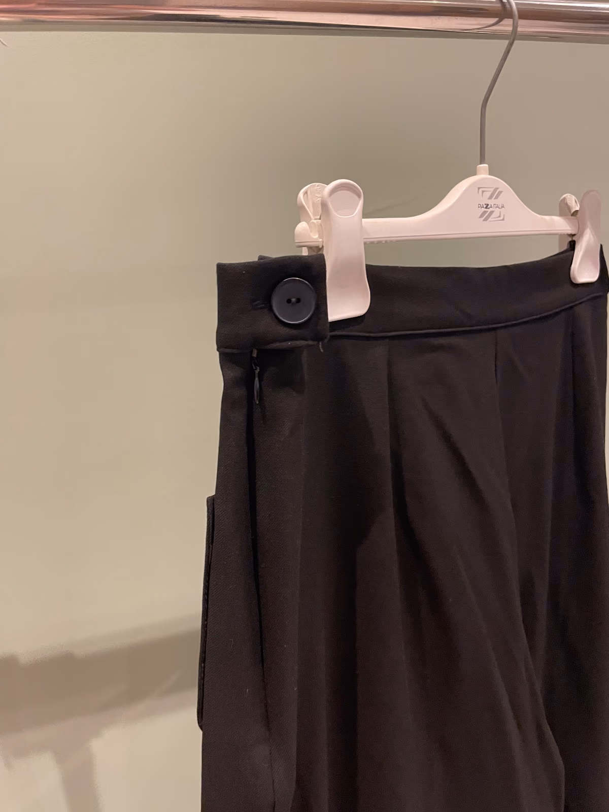 Black wide-leg tailored trousers, photo 3