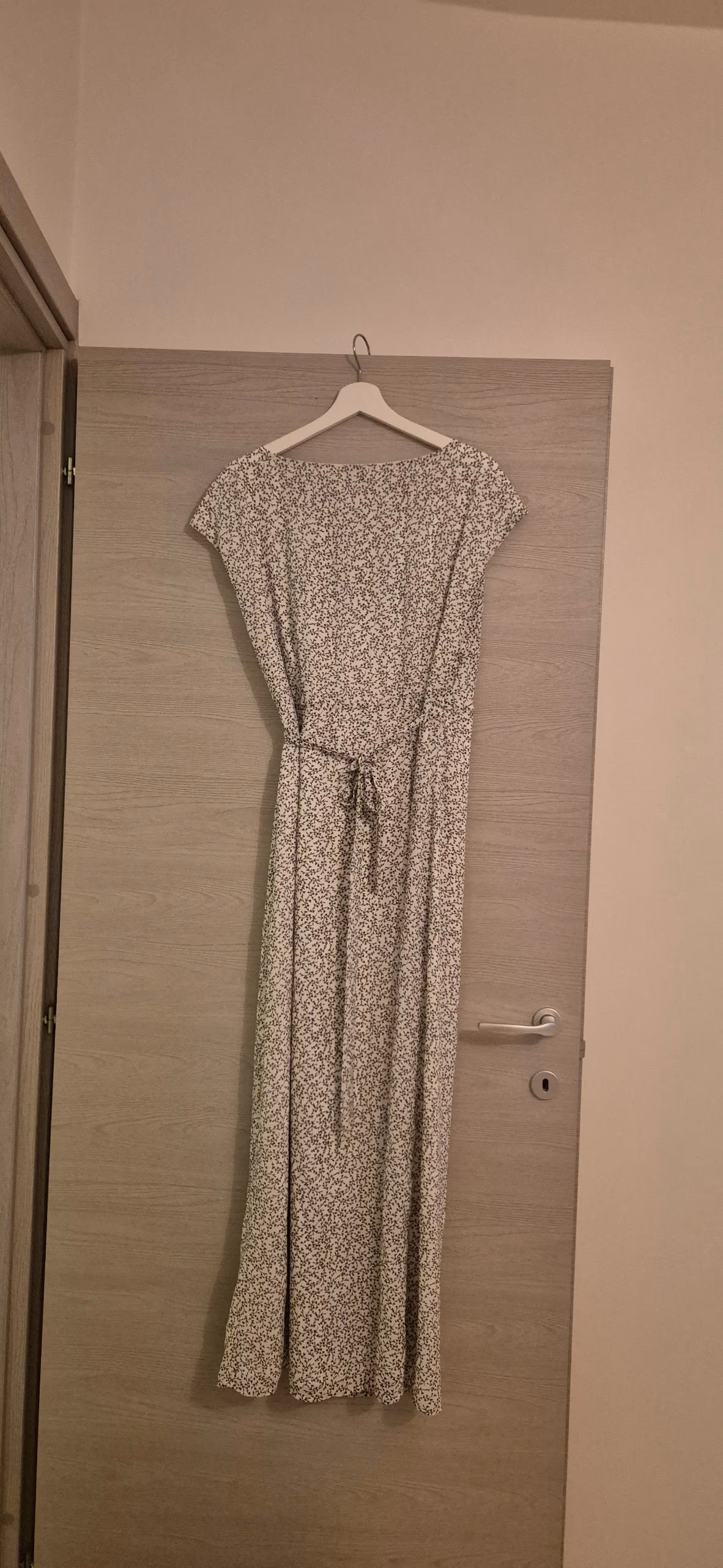 NA-KD Floral Wrap Dress, photo 3