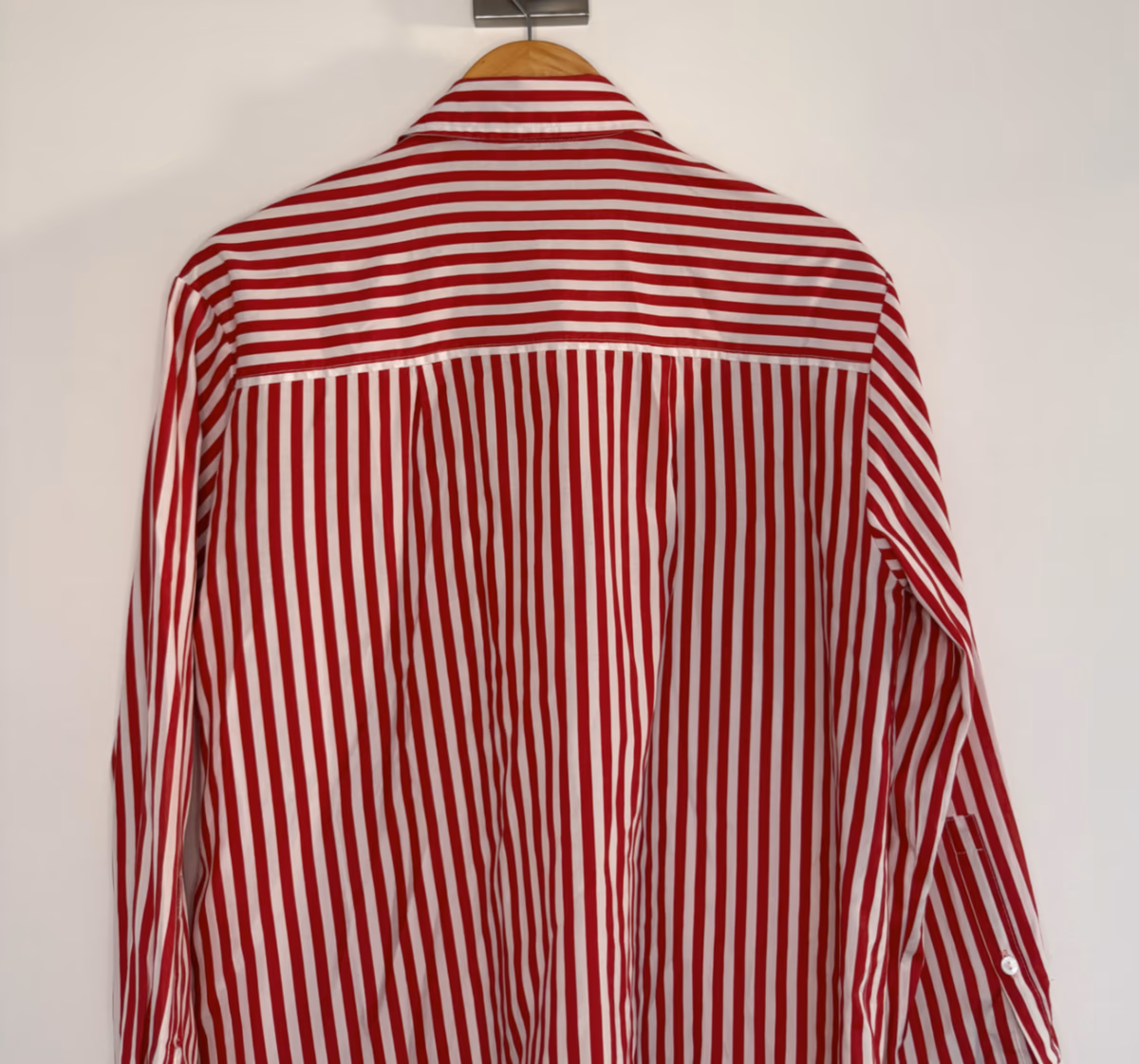 Camisa de Stradivarius a rayas rojas y blancas con botones, foto 4