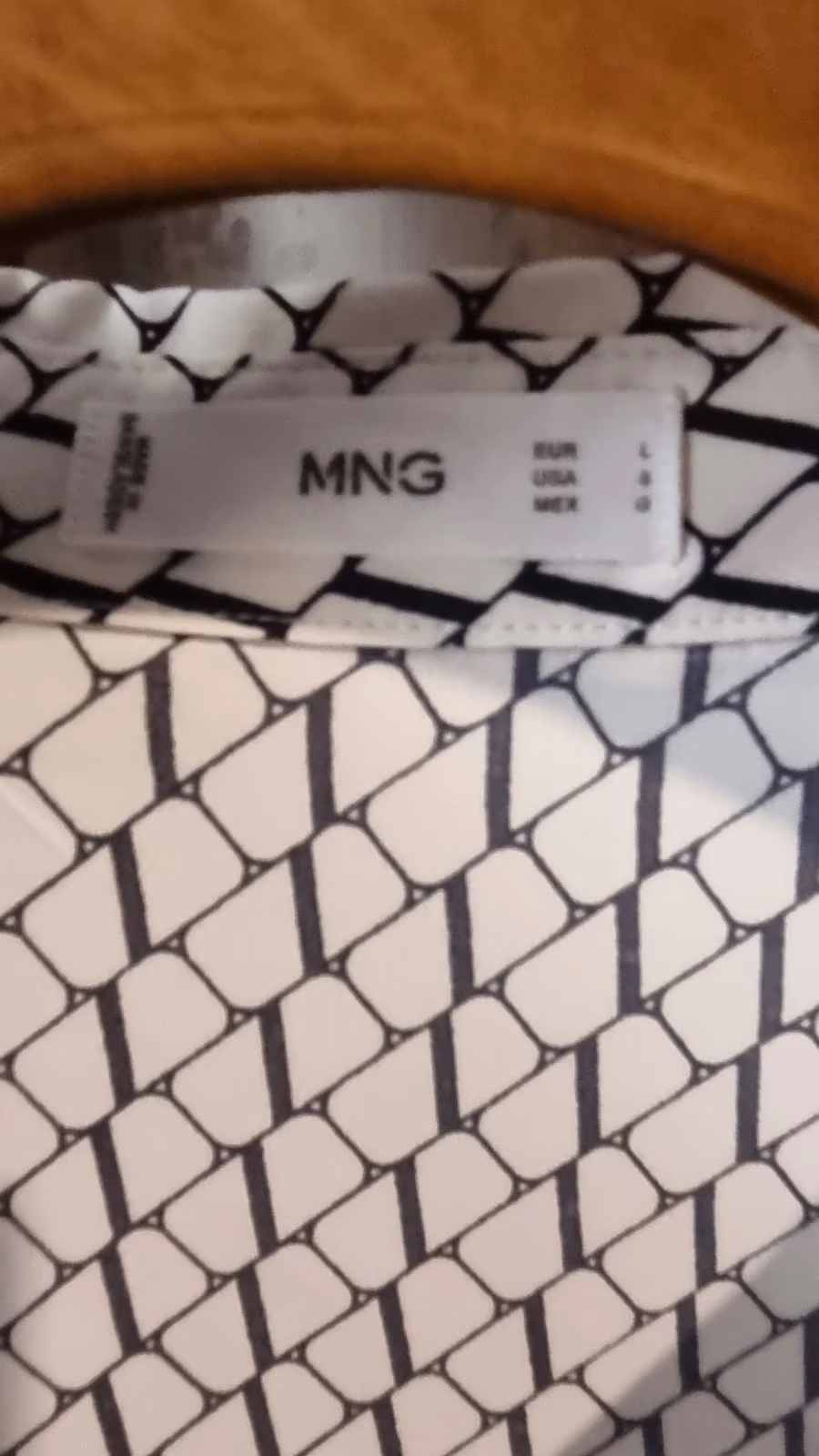 Monochrome pattern button-up shirt, photo 2