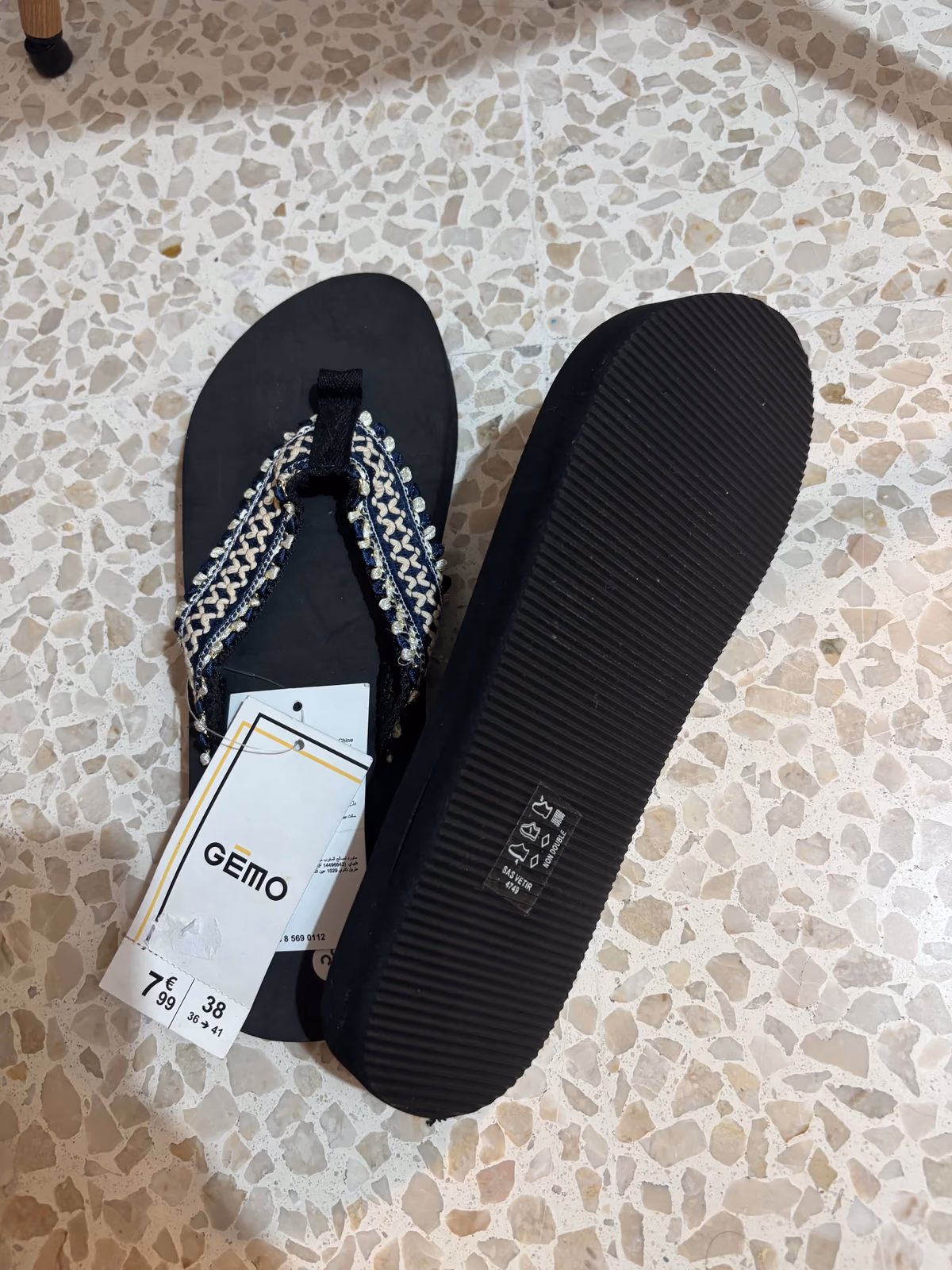 Gemo black patterned flip flops, photo 2