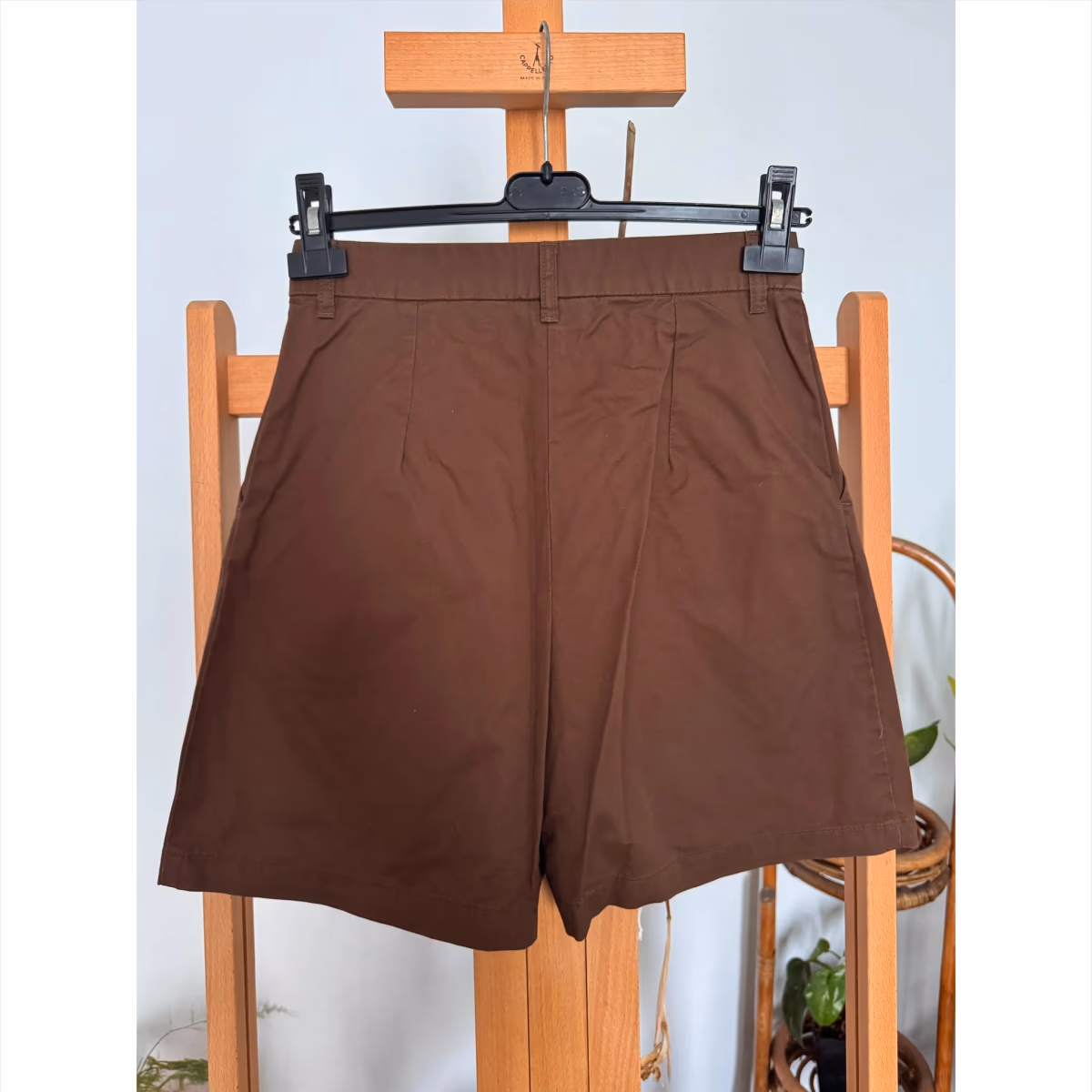 Pantalones cortos de algodón marrón de Monki, foto 2