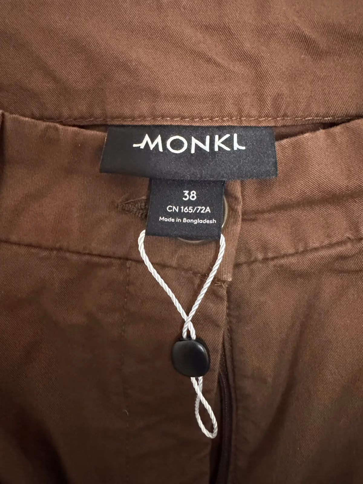 Pantalones cortos de algodón marrón de Monki, foto 4