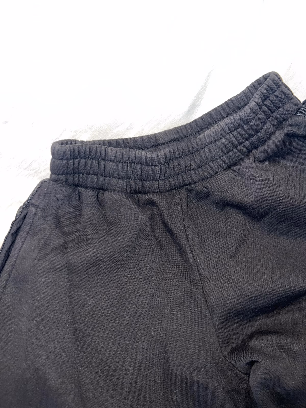 Pantaloni della tuta con bottoni laterali, foto 3