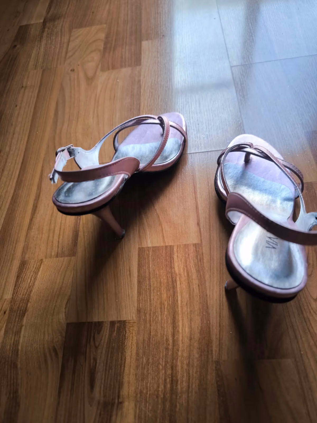 Tacones rosa metalizado de Via Uno, foto 3