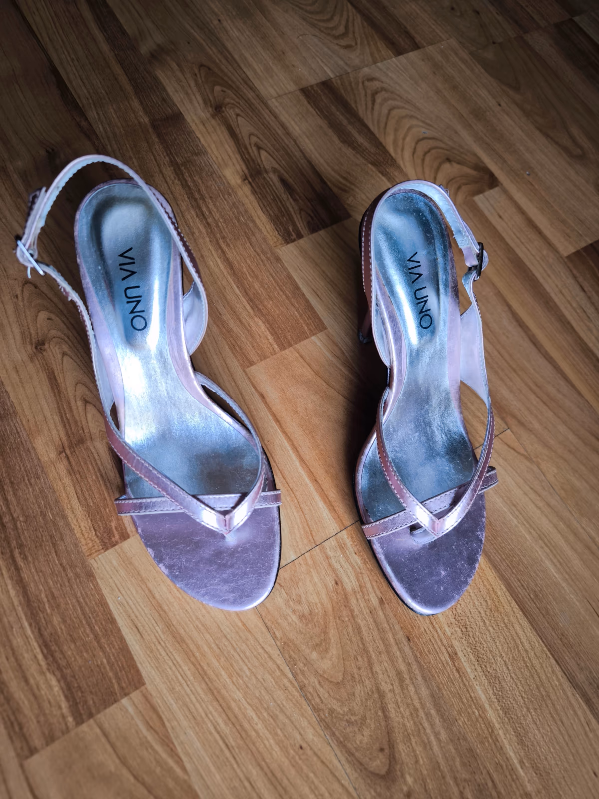 Tacones rosa metalizado de Via Uno, foto 2