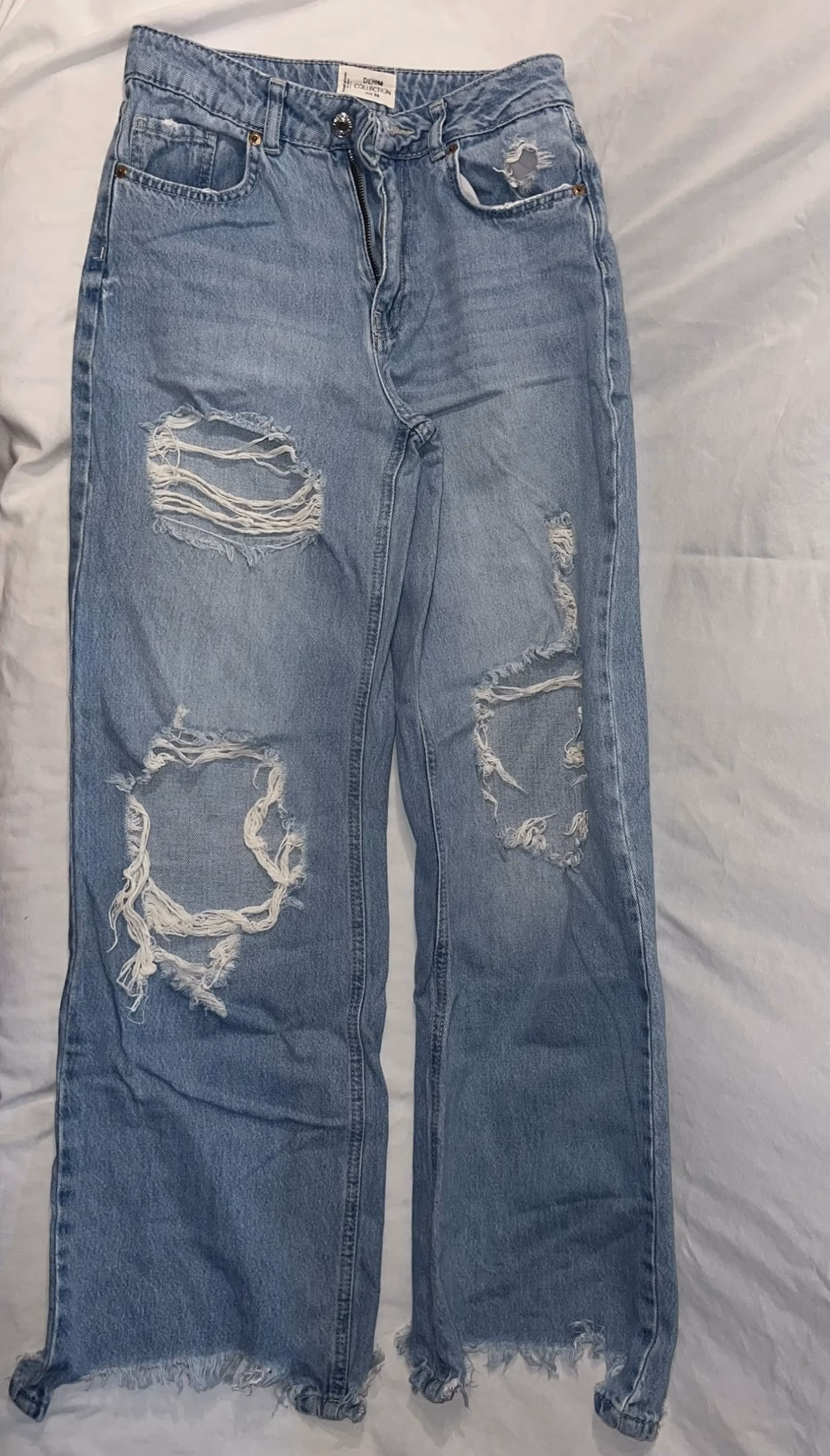 Jeans in denim slavato con effetto consumato, foto 2