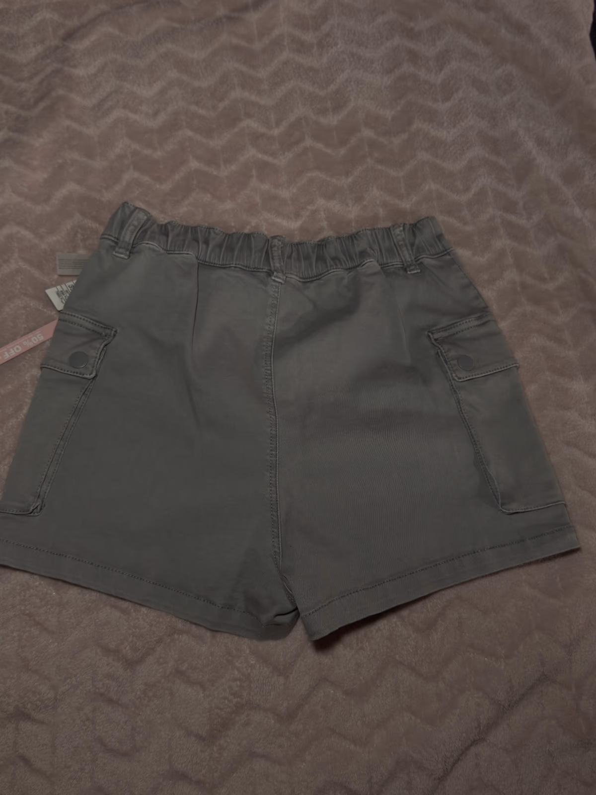 Pantalones cortos vaqueros tipo cargo grises de Tally Weijl, foto 2