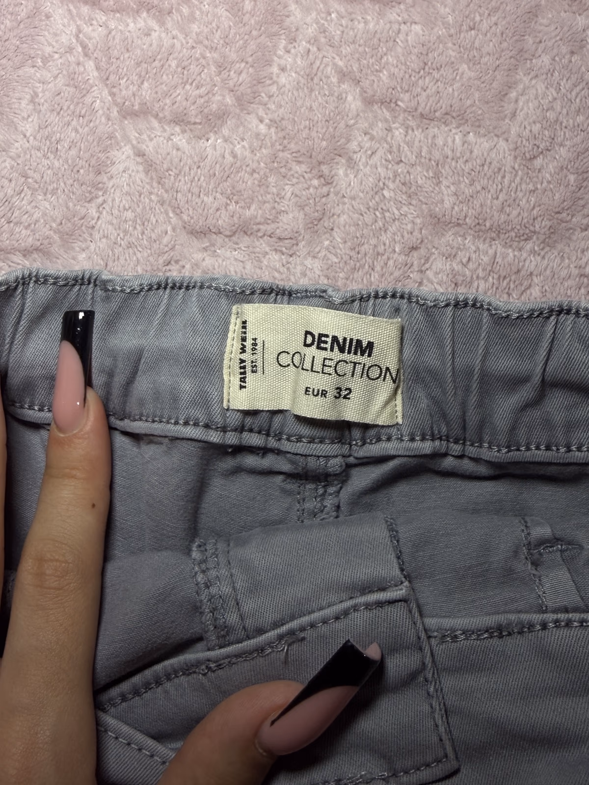 Pantalones cortos vaqueros tipo cargo grises de Tally Weijl, foto 3